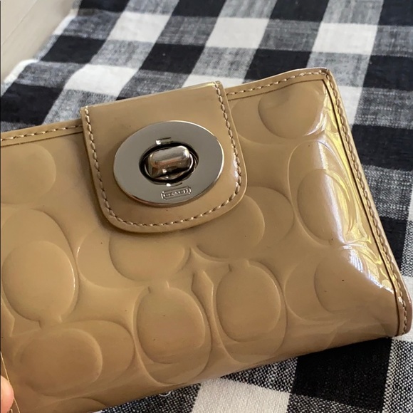 Coach Wallet - Picture 1 of 3